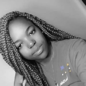 Meet your Posher, Kaitlyn